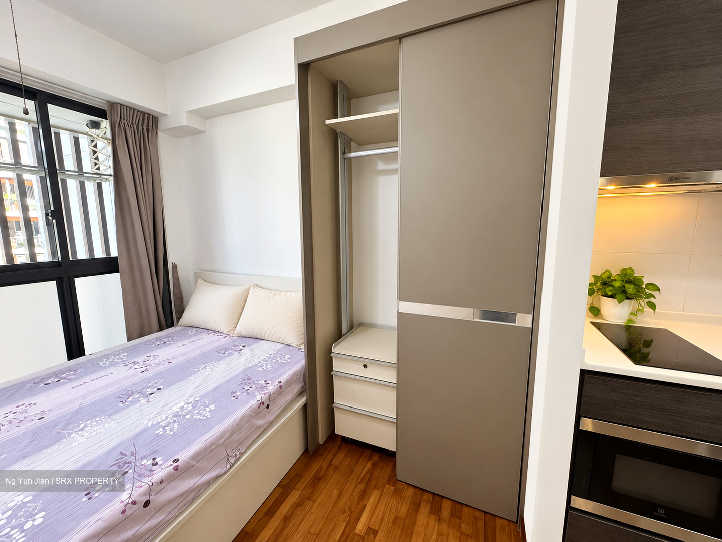 Sims Urban Oasis (D14), Condominium #632483571